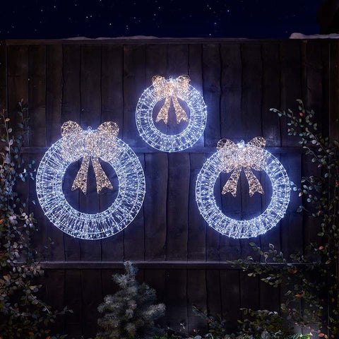 Smart Garden Christmas Lit Wreath 960 LED Cool White Galaxy Wreath Decoration – 40cm