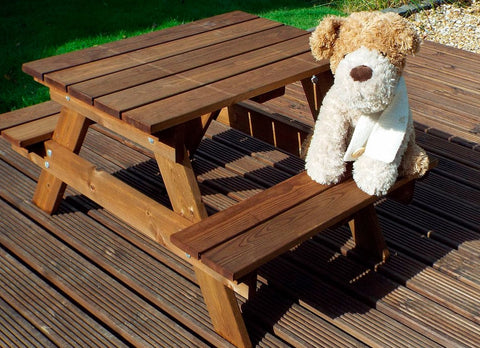 Charles Taylor GS12 - Little Fella's Picnic Table