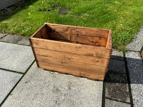 Charles Taylor HB104 - Regular Berwick Trough