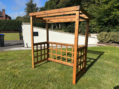 Charles Taylor HB137 - Dorchester BBQ Shelter (Green , Grey or Burgundy)