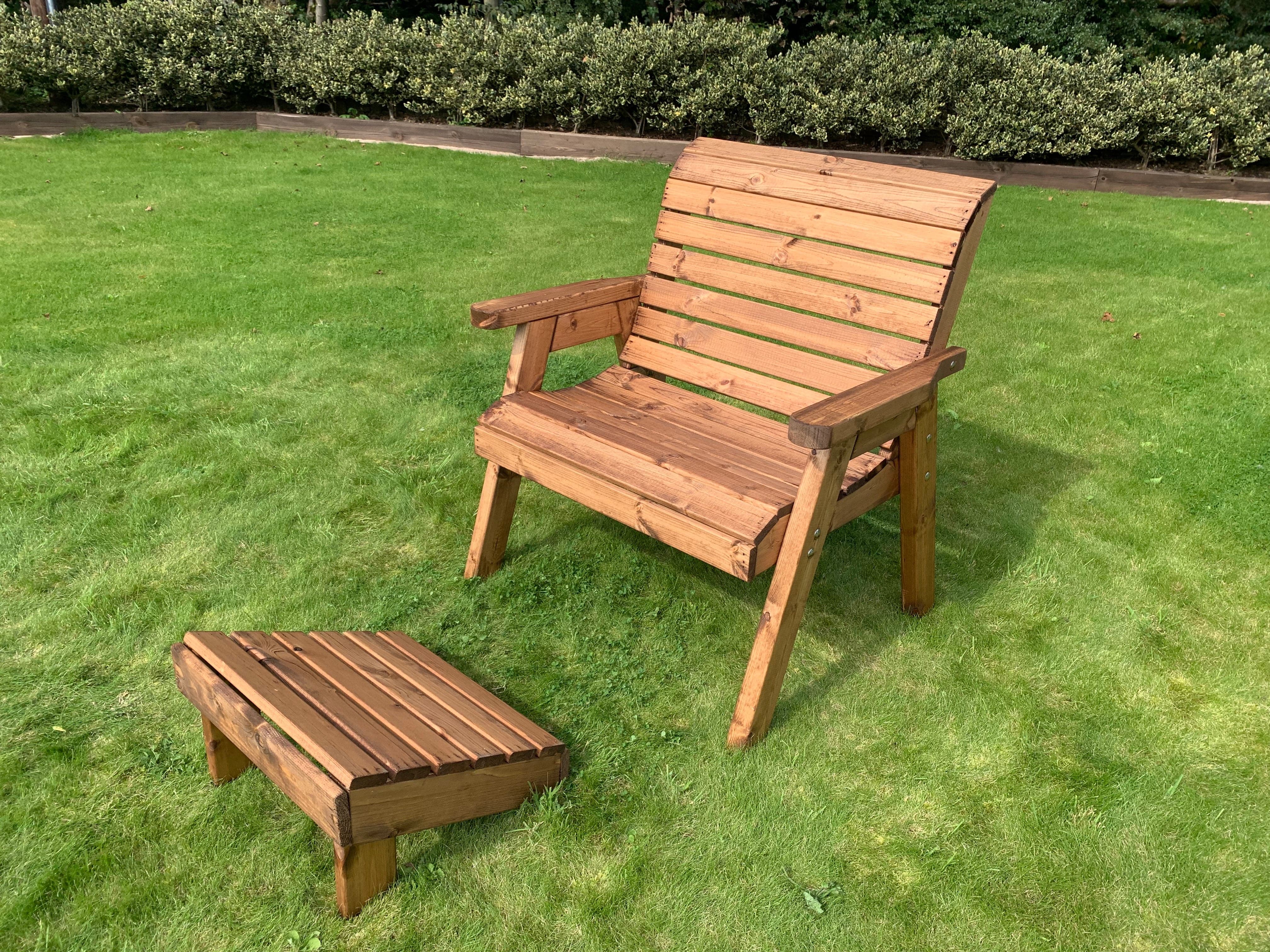Charles Taylor HB197 - Grand Chair With Footstool