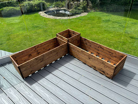Charles Taylor HB292 - Berwick Corner Planter Set