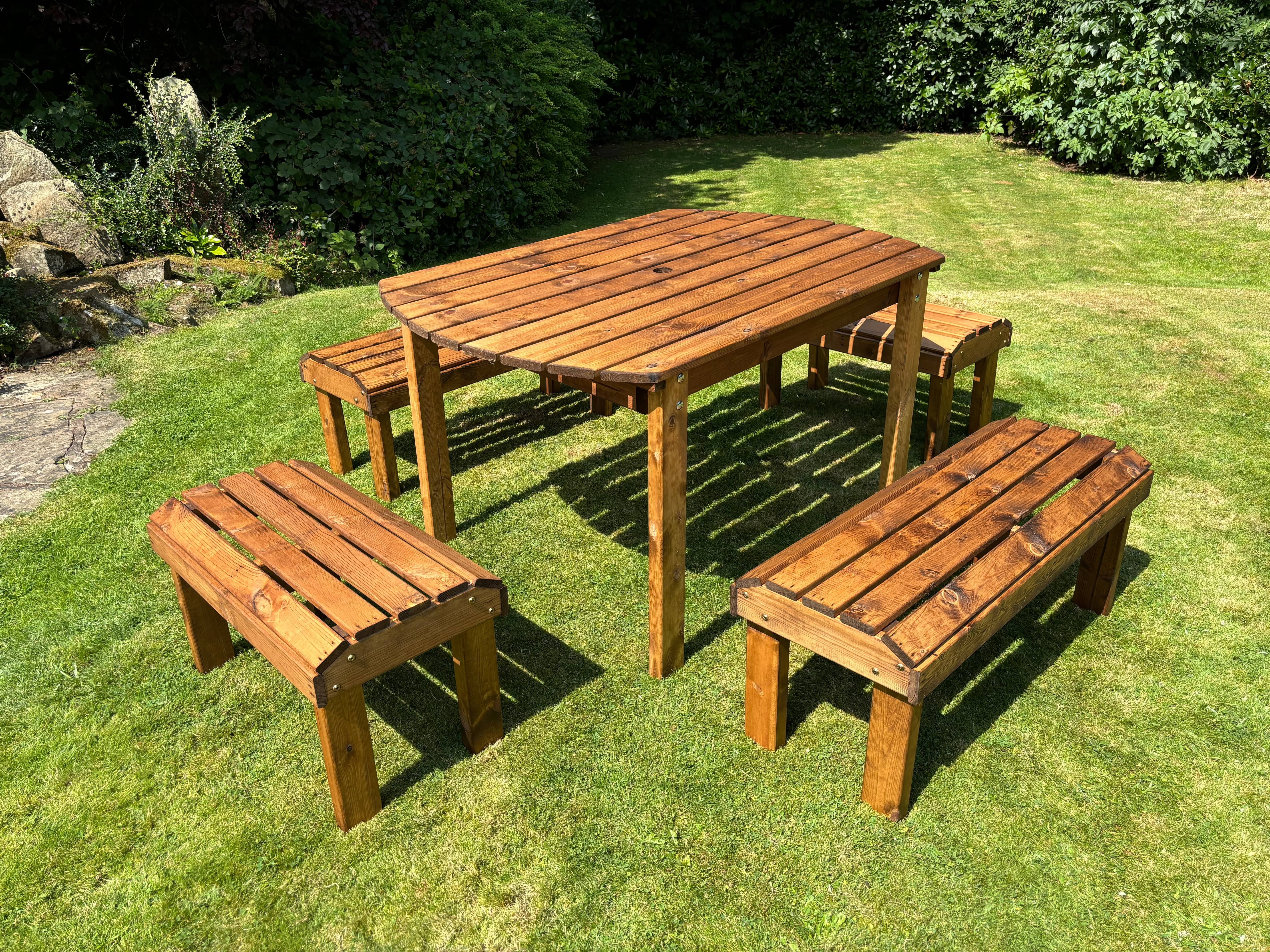 Charles Taylor HB297 - Knights Six Seater Rectangular Table Set