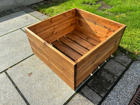 Charles Taylor HB314 - Country Kitchen Large Raised Bed