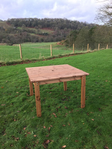Charles Taylor HB60 - Large Traditional Dining Table