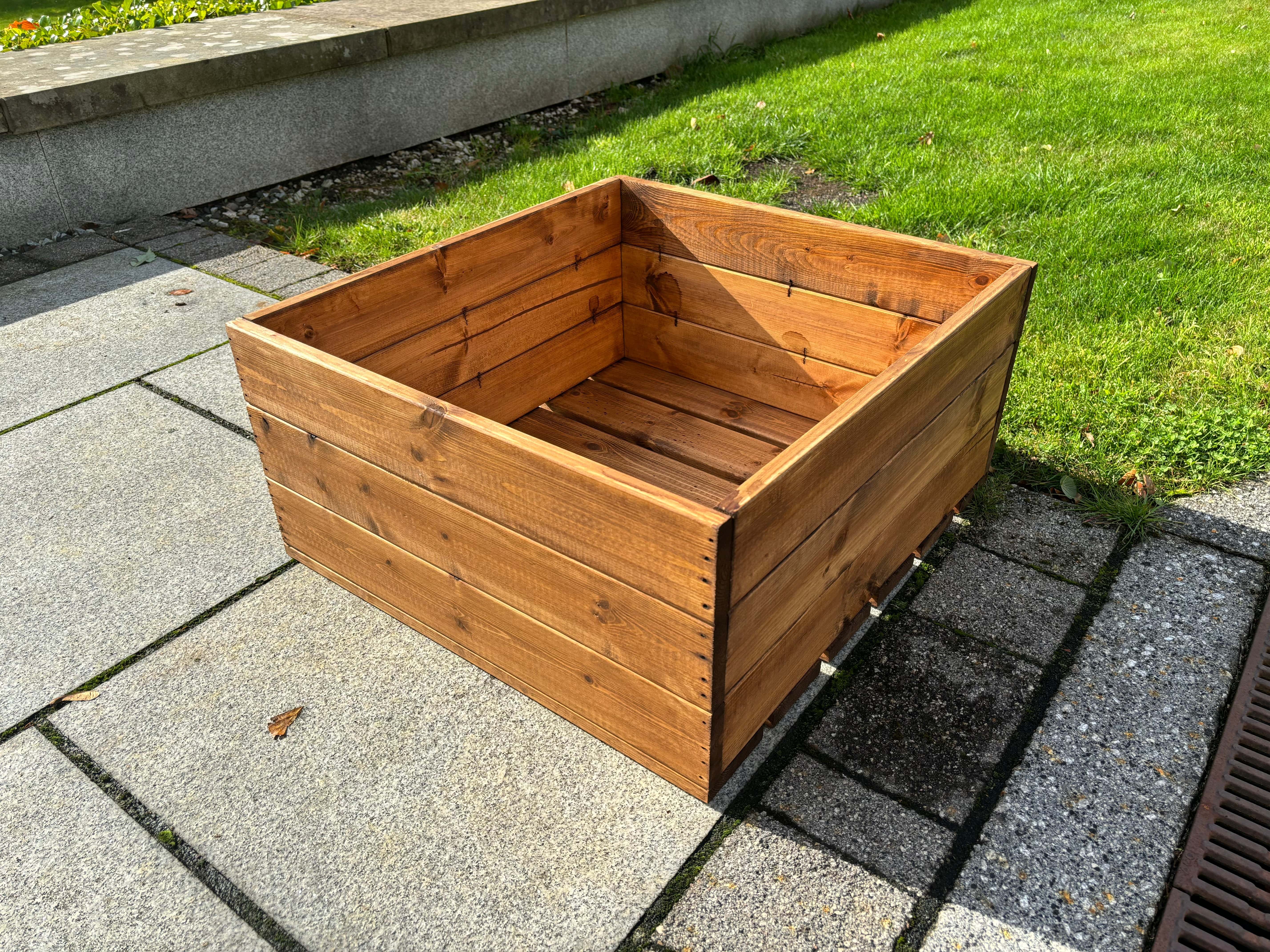 Charles Taylor HB314 - Country Kitchen Large Raised Bed