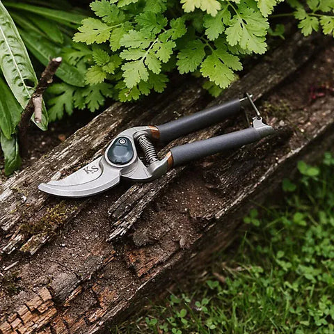 Kent & Stowe Secateurs Kent & Stowe Traditional Bypass & Anvil Pruner Secateurs Twin Set