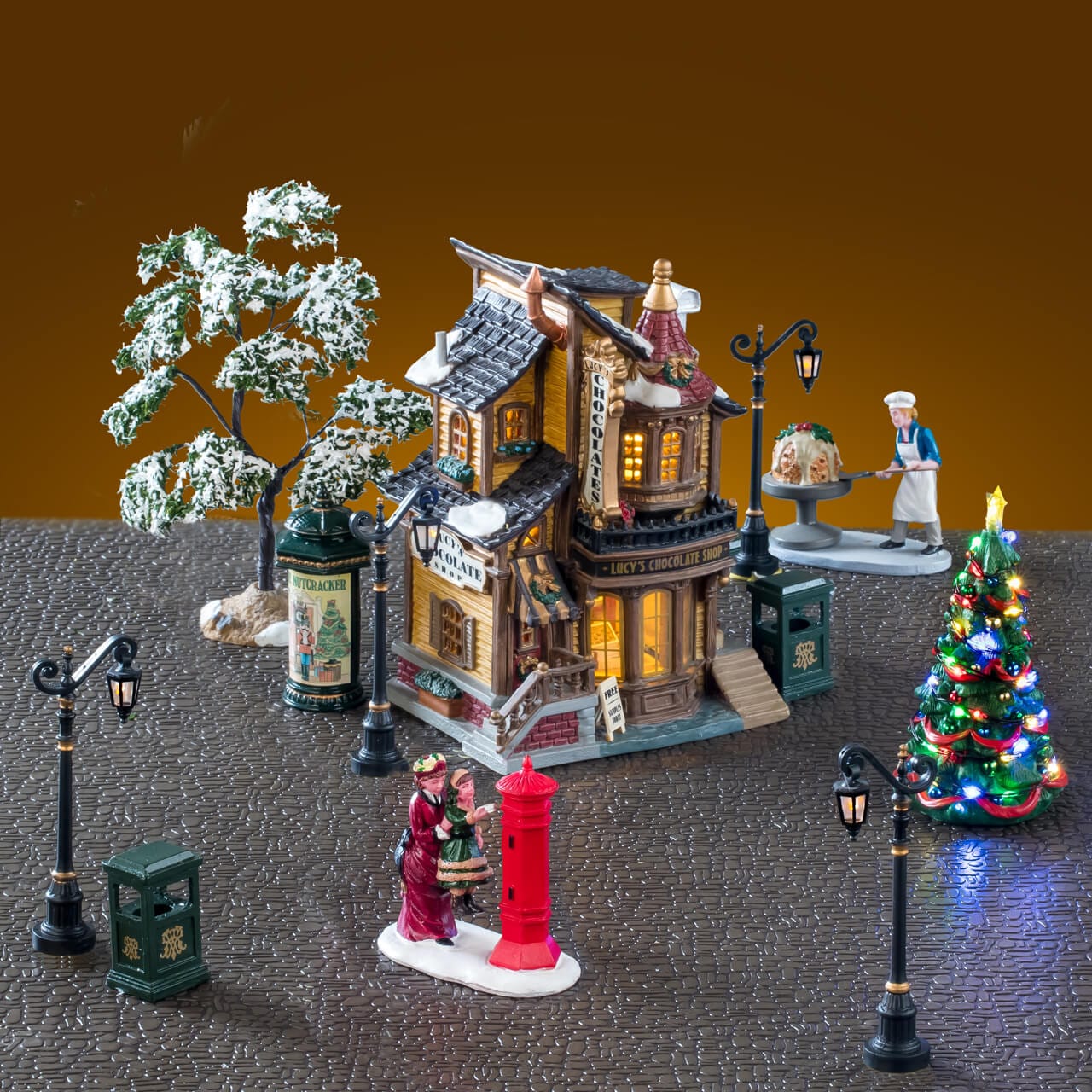 Lemax Caddington Village House Set Lemax Caddington Village Lucy's Chocolate Shop Set