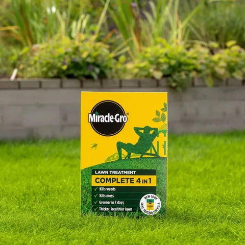 Miracle Gro Lawn Feed & Weed Miracle-Gro EverGreen Complete 4 in 1 80m2