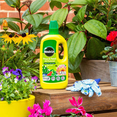Miracle Gro Plant Food Miracle-Gro Pour and Feed Ready To Use Plant Food 1L