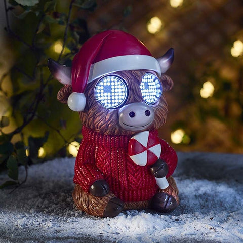 Smart Garden Christmas polyresin ornament Three Kings Blinkin' Highland Cow – Large Christmas Decoration