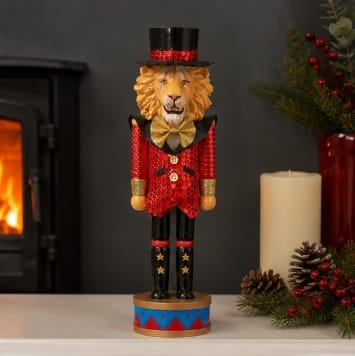 Three Kings wooden Christmas models and scenes Three Kings 'CircusCracker' Lion Nutcracker Figurine