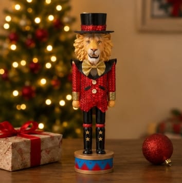 Three Kings wooden Christmas models and scenes Three Kings 'CircusCracker' Lion Nutcracker Figurine