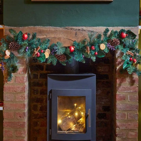 Three Kings Wreaths & Garlands Three Kings FestiveSpice Garland Assorted Sizes