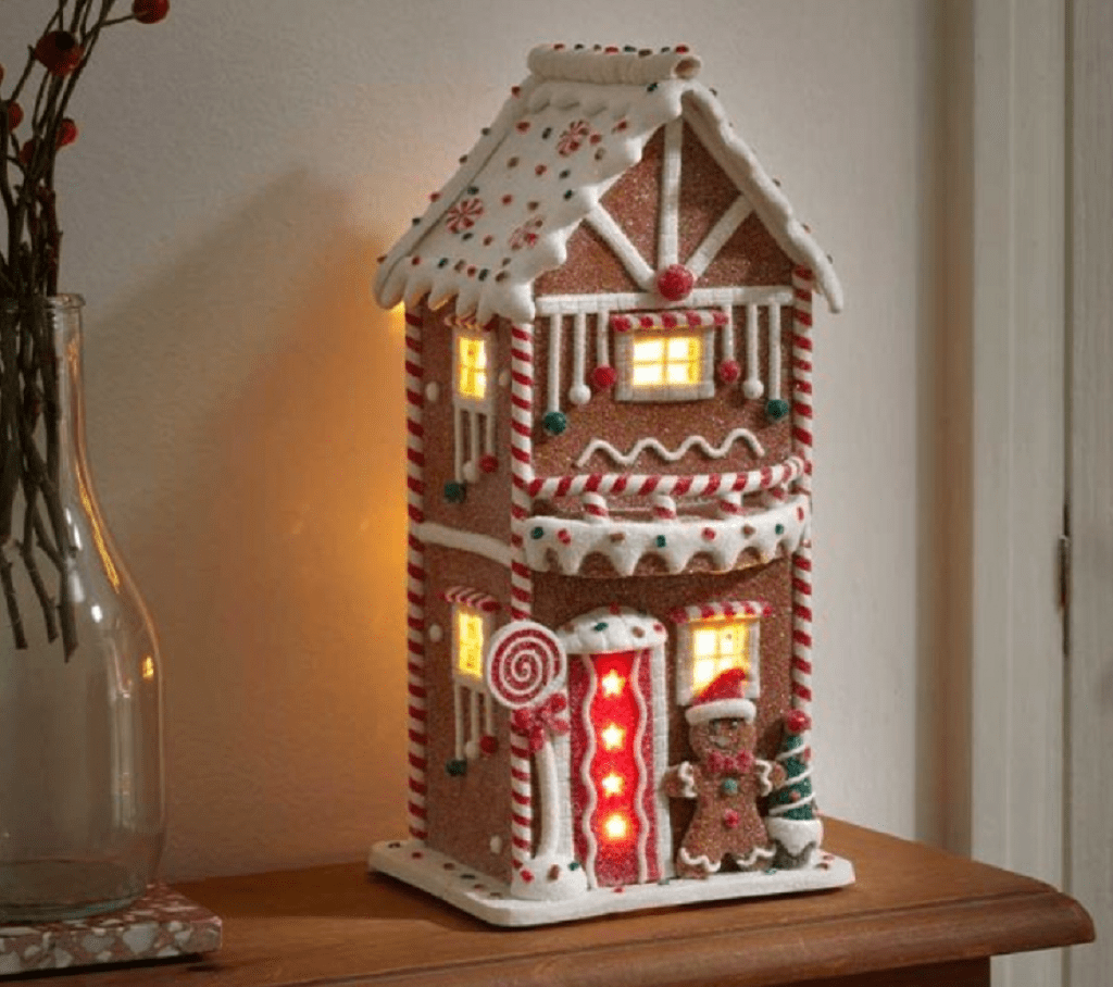 Three Kings Gingerbread Candy Home