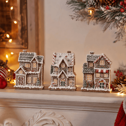 Three Kings Models & Scenes Three Kings Gingerbread Town House – 3 Assorted Designs