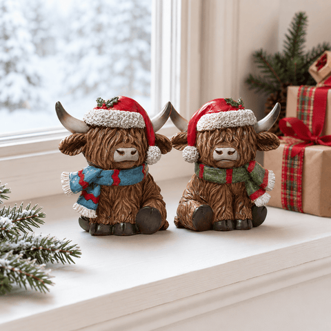 Three Kings Models & Scenes Three Kings Highland Cow Christmas Decoration – Mixed Case