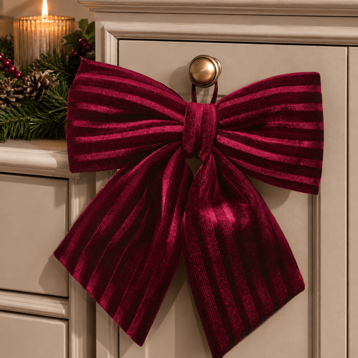 Three Kings Hanging Decor Three Kings Luxury Velvet Burgundy Bow – 13cm
