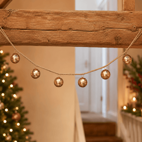 Three Kings Garlands Xmas Three Kings Sleigh Bell Garland Decoration – 1.5m