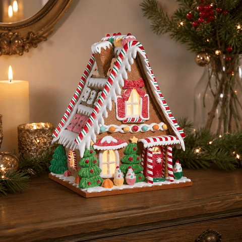 Three Kings Gingerbread Houses Three Kings Sugar Chalet Gingerbread House – 25 x 20cm