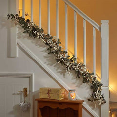 Three Kings Garlands Xmas Three Kings Winter Berry Garland - 270cm