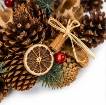 Three Kings Christmas Wreaths Three Kings Winter Spice Christmas Wreath – 30cm
