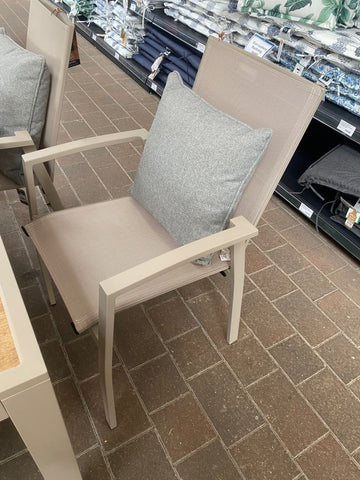 Woodlodge Colorado 6 Seater Set and Parasol