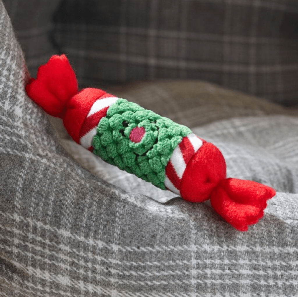 Zoon Cat Toys Zoon Nip-It Catnip Christmas Cracker Cat Toy