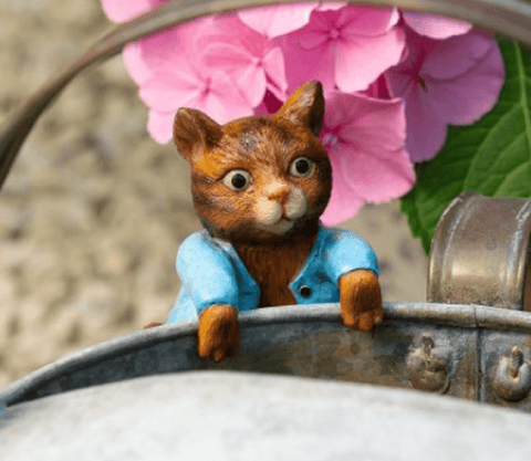 Jardinopia Gift Ware Jardinopia Beatrix Potter Tom Kitten Pot Buddy Plant Pot Hanger