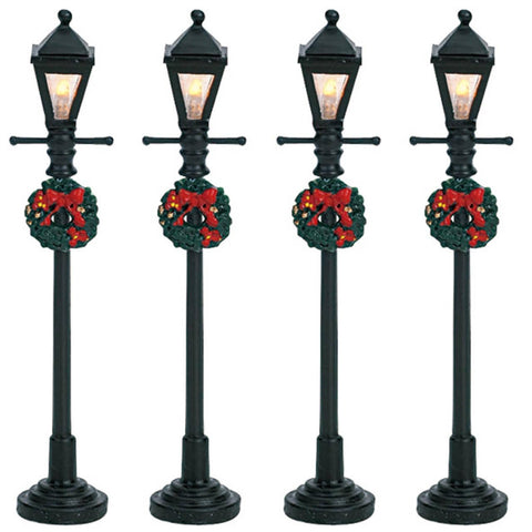 Lemax Accessory Lemax Gas Lantern Street Lamp, Set of 4, B/O (4.5V) *Pre-Order*