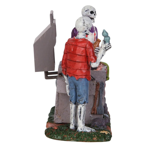 Lemax Table Accent Lemax Gory Grillin, B/O (4.5V) *Pre-Order*