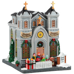 Lemax Caddington Village Lighted Buildings Lemax Trinity Church Of Caddington