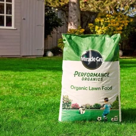 Miracle Gro Lawn Feed Miracle-Gro Performance Organics Lawn Food 360sqm