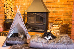 Rosewood Pet Beds Rosewood Wolf & Tiger Christmas Antler Hygge Teepee Dog / Cat Bed