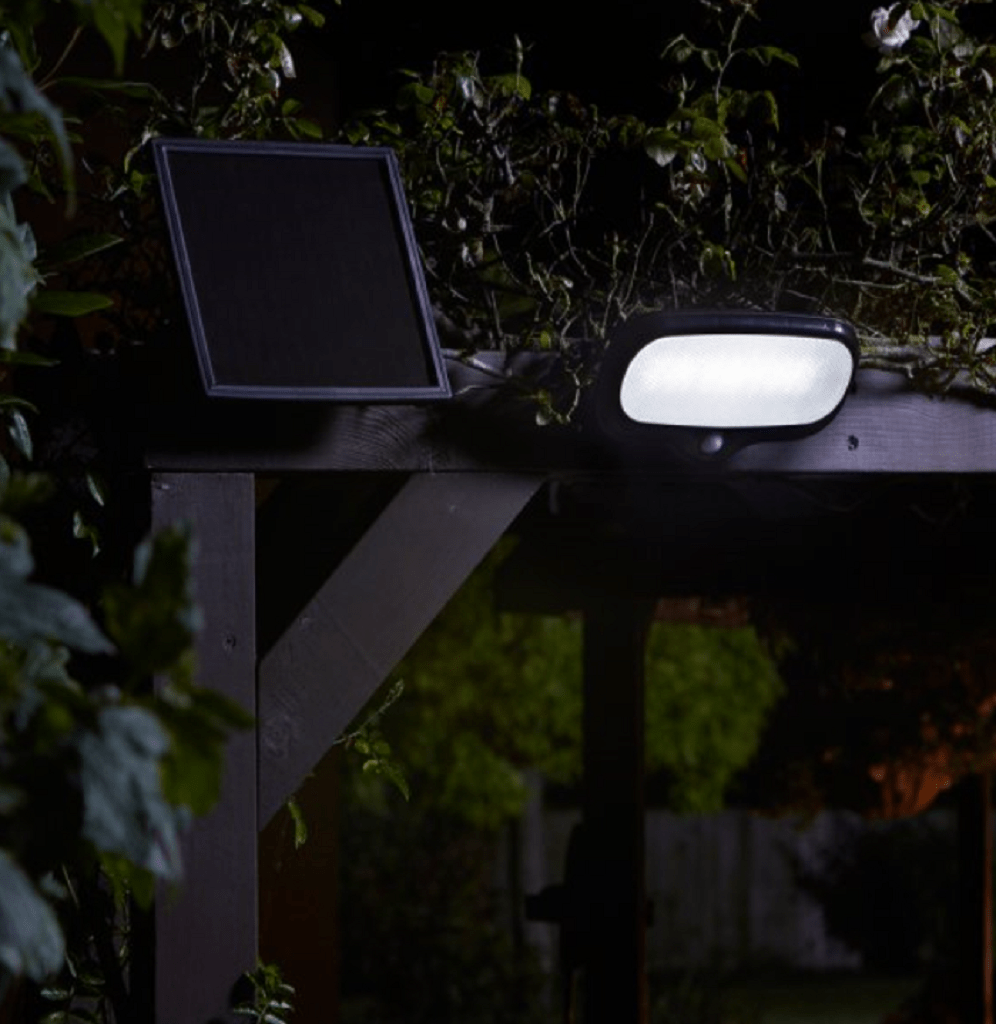 Smart Solar Outdoor lighting Smart Solar PIR Security Floodlight