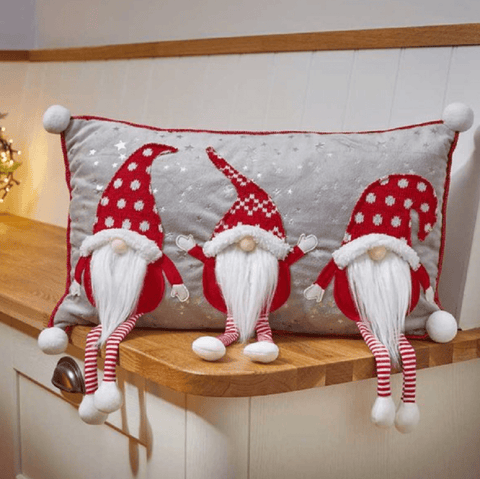 Three Kings Christmas Decor Three Kings Gonkerts Cushion Red